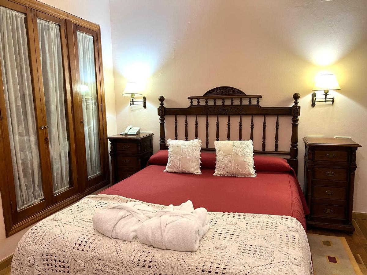 Hotel El Curro Burunchel Luaran gambar