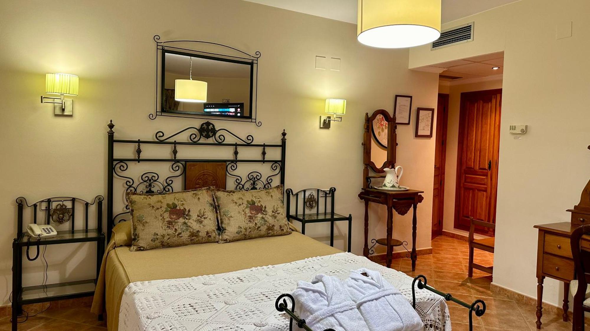 Hotel El Curro Burunchel Luaran gambar